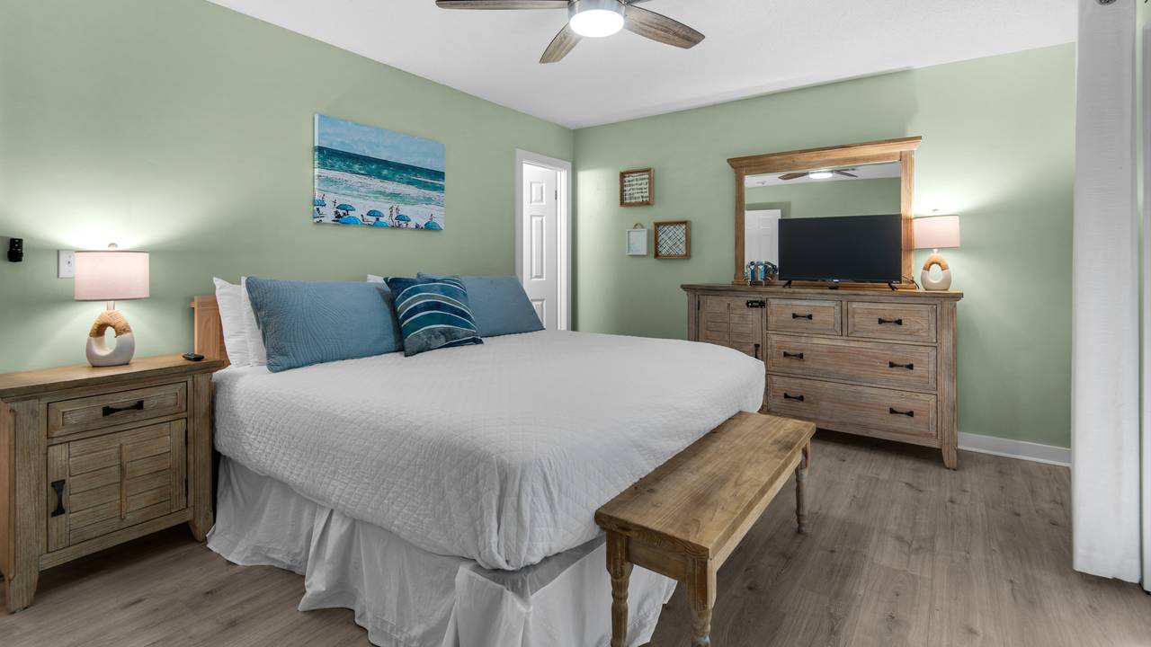 Cassine Garden 184 Bedroom Cassine Garden 184 Bedroom