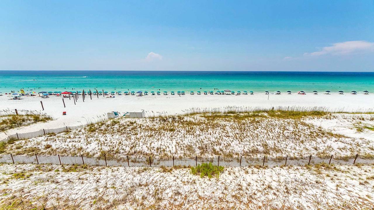 Crystal Sands - Beach area Crystal Sands - Beach area