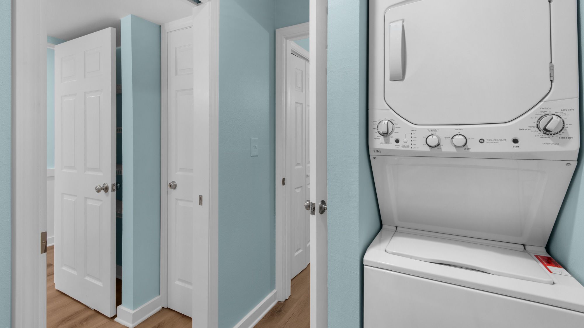 Crystal Sands 111B - Washer & Dryer