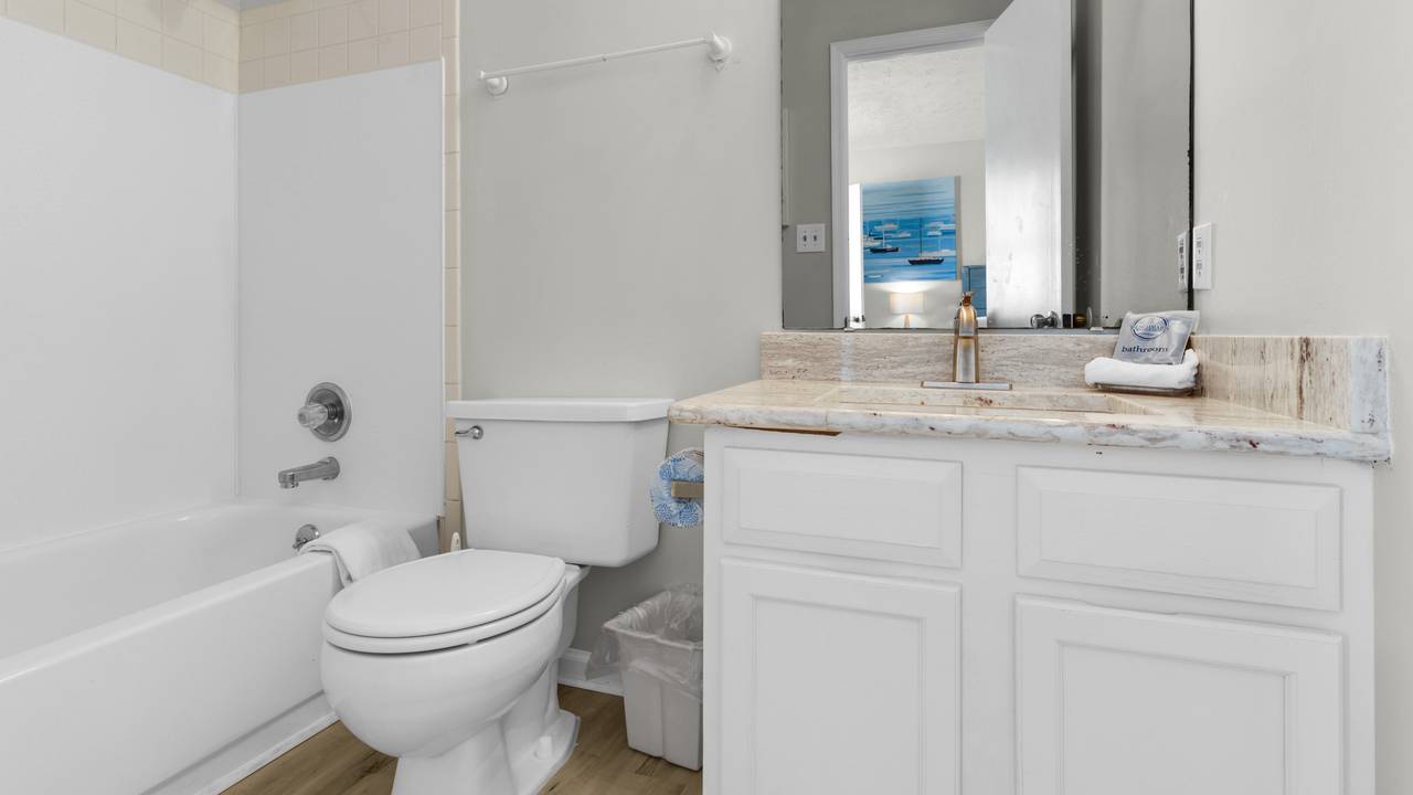 Eastern Shores 215 Eastern Shores 215