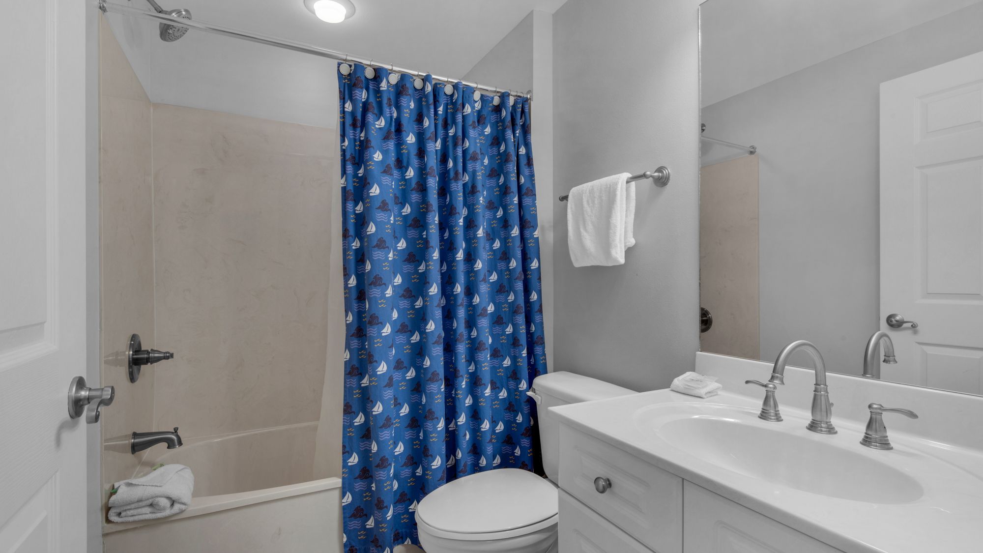 The Village Unit 412 Bathroom