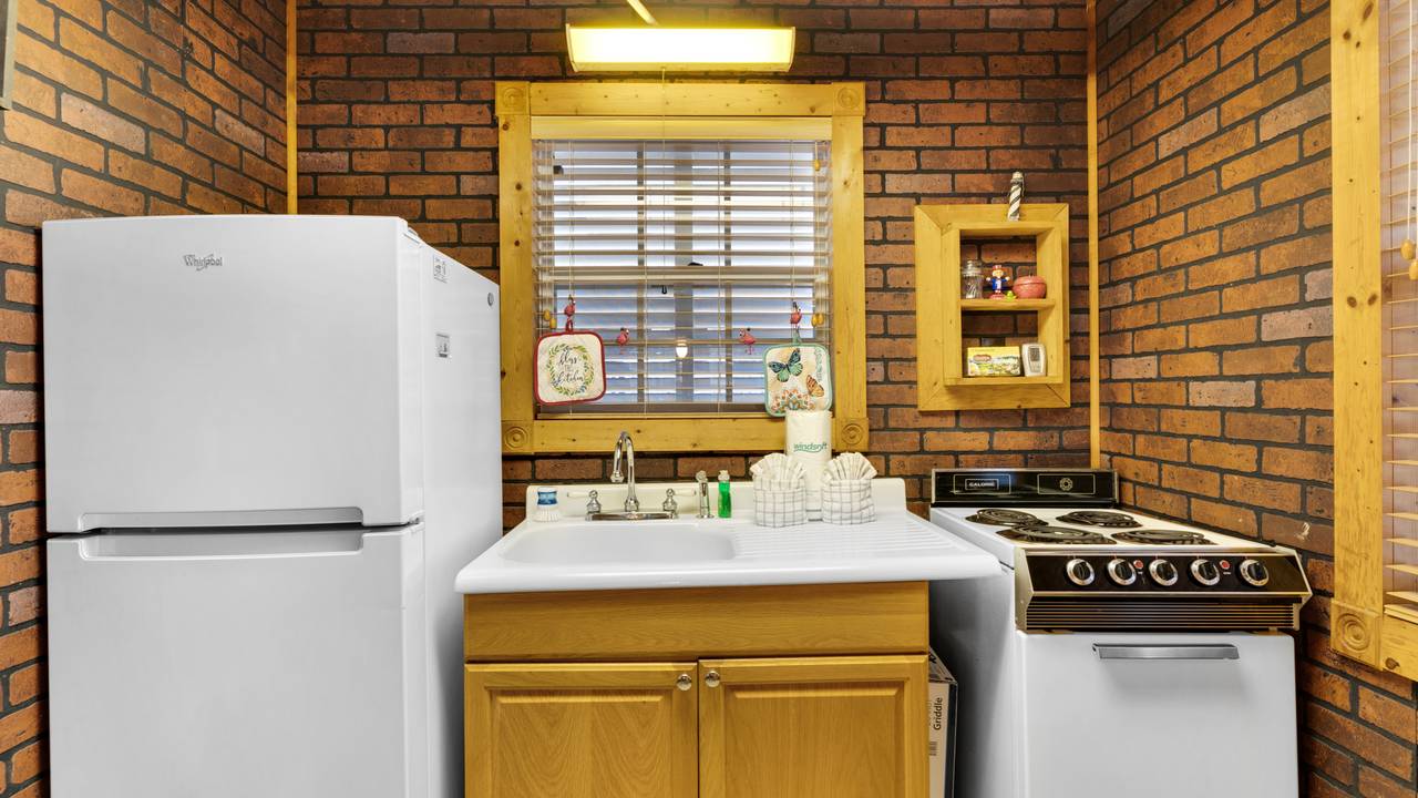 Vintage Waves Kitchen Area Vintage Waves Kitchen Area