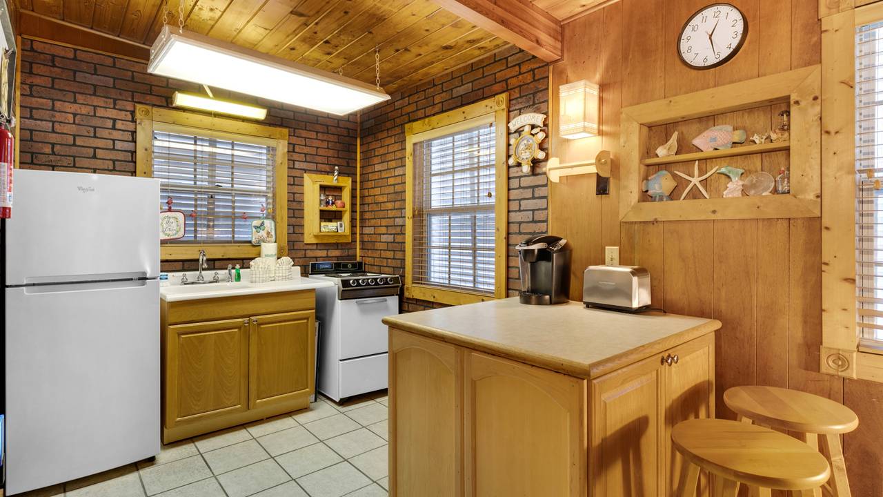 Vintage Waves Kitchen Area Vintage Waves Kitchen Area