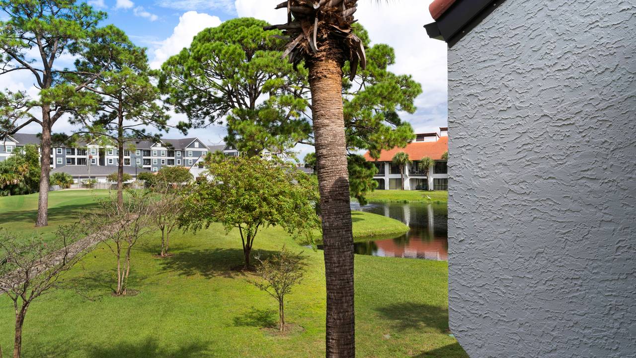 Edgewater Golf Villa Exterior Edgewater Golf Villa Exterior