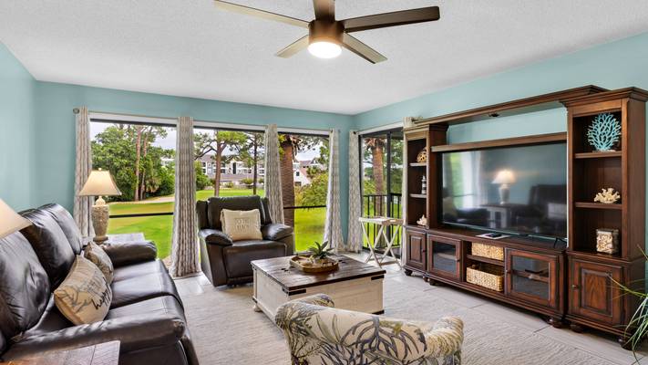 Edgewater Golf Villa 707 Living Area Edgewater Golf Villa 707 Living Area