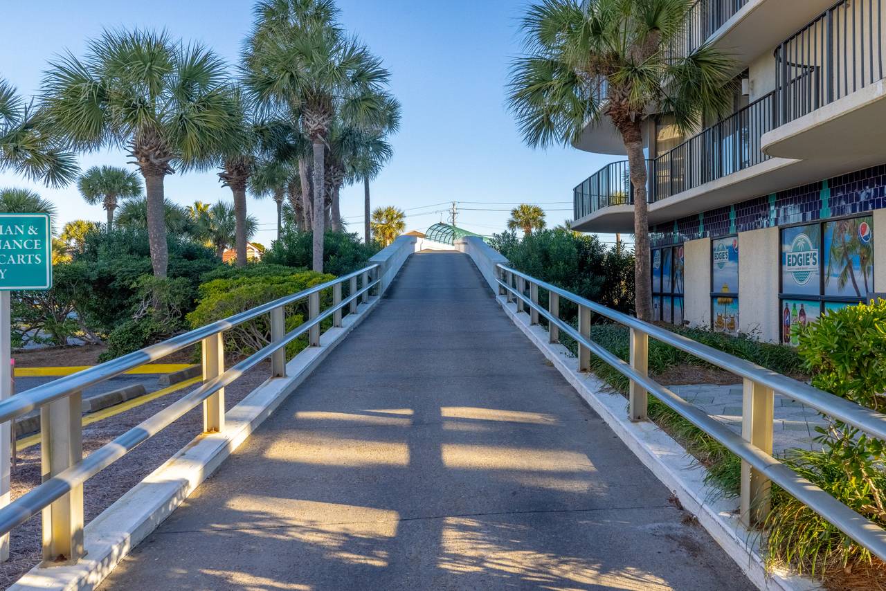 Edgewater Towers Amenities Edgewater Towers Amenities