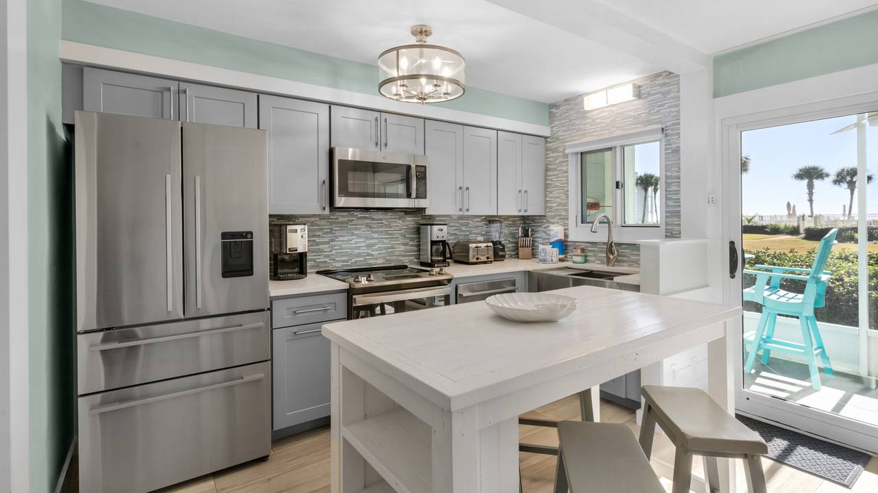 Sand Cliffs 108 Kitchen Sand Cliffs 108 Kitchen