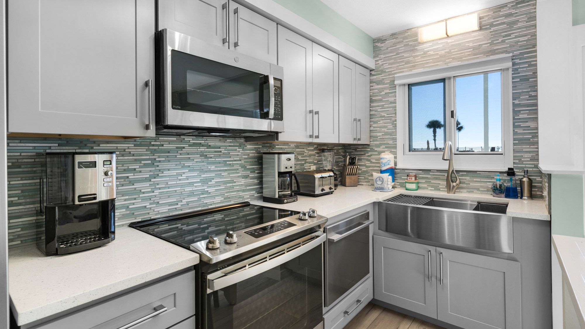 Sand Cliffs 108 Kitchen