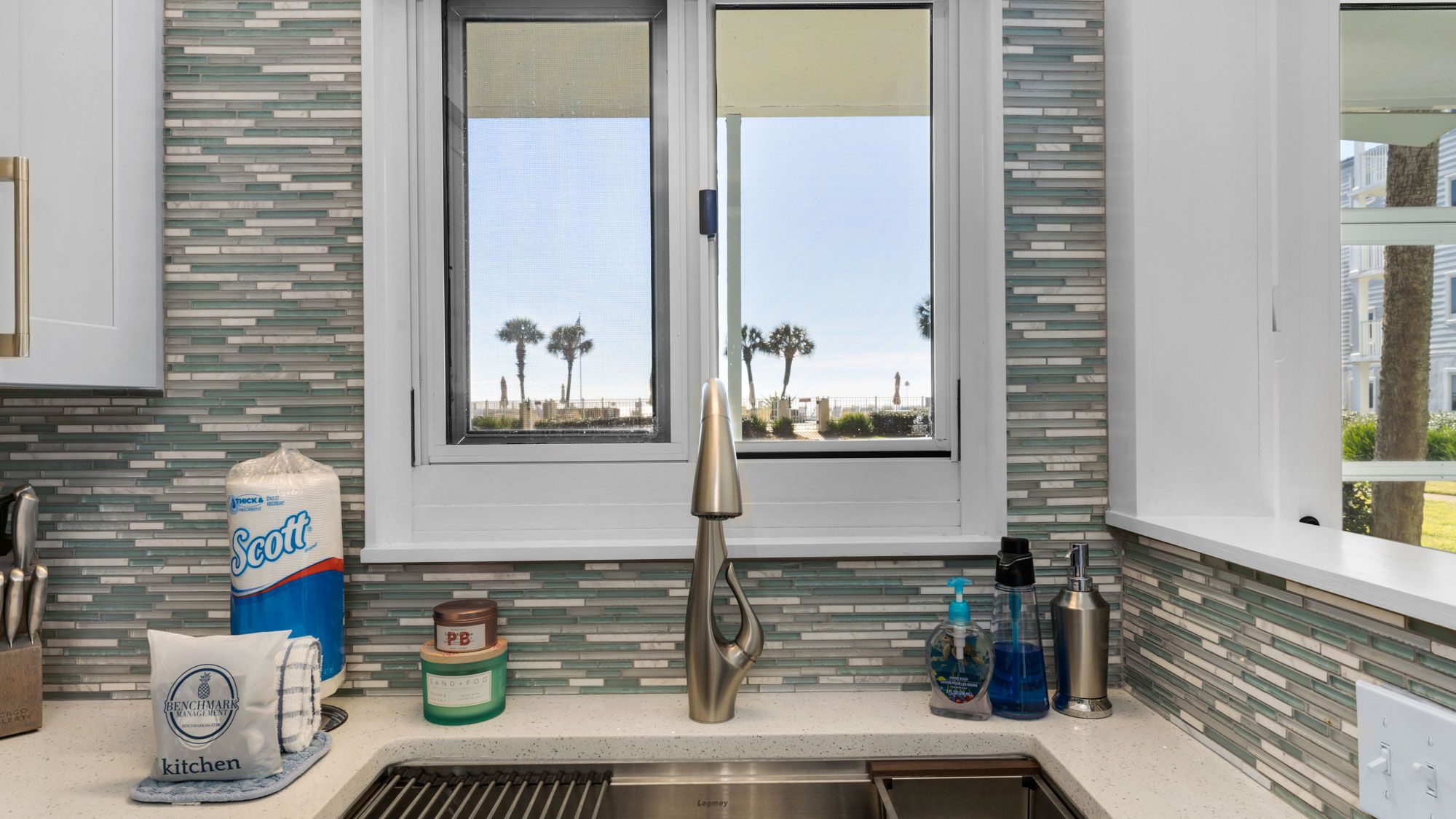 Sand Cliffs 108 Kitchen