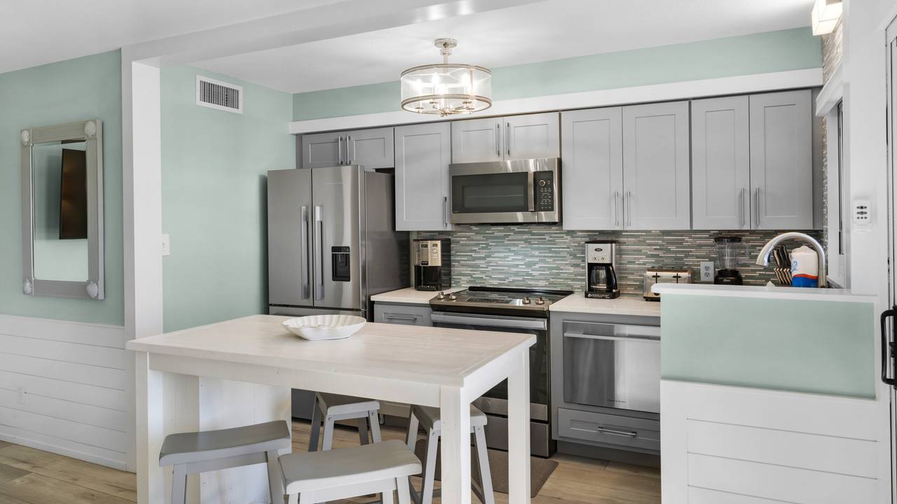 Sand Cliffs 108 Kitchen Sand Cliffs 108 Kitchen