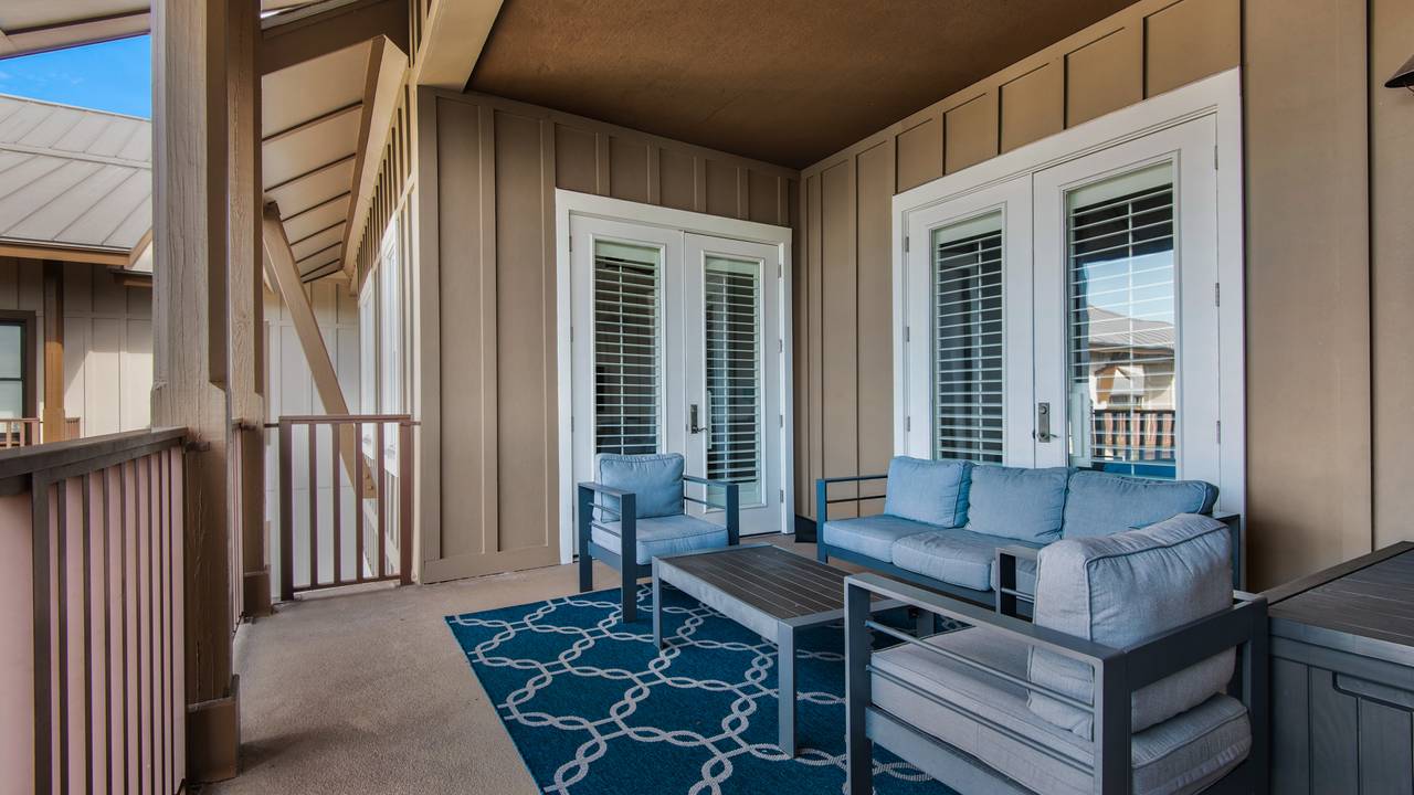 Redfish Village M-2 422 - Deja Blue Deck area Redfish Village M-2 422 - Deja Blue Deck area