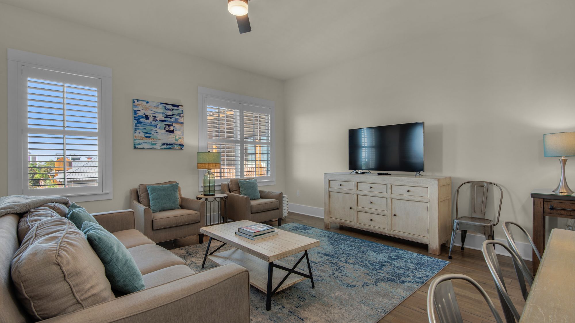 Redfish Village M-2 422 - Deja Blue Living area