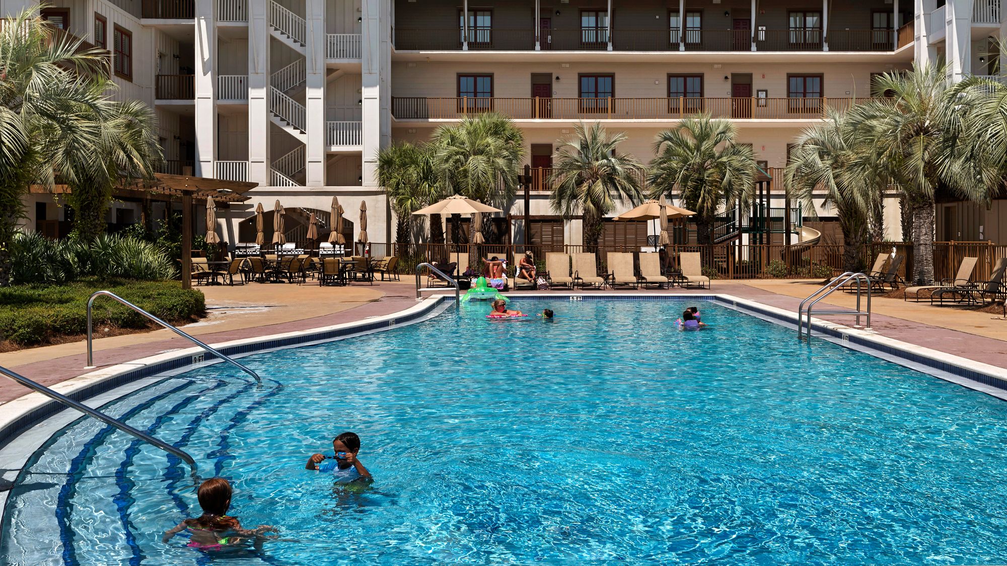 Redfish Village - Pool area