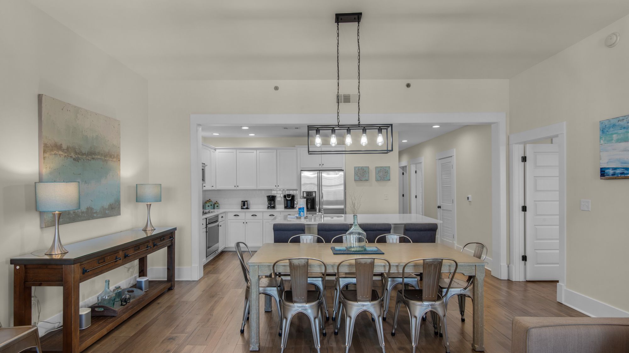 Redfish Village M-2 422 - Deja Blue Dining & Kitchen area