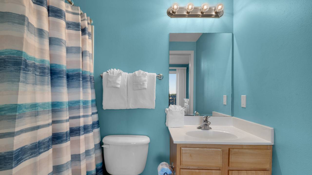 Ariel Dunes I 301 Bathroom Ariel Dunes I 301 Bathroom