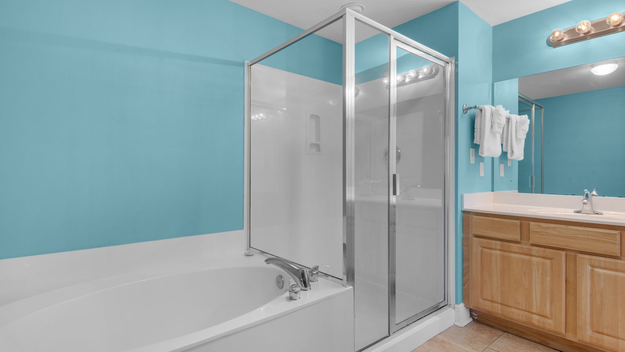 Ariel Dunes I 301 Bathroom