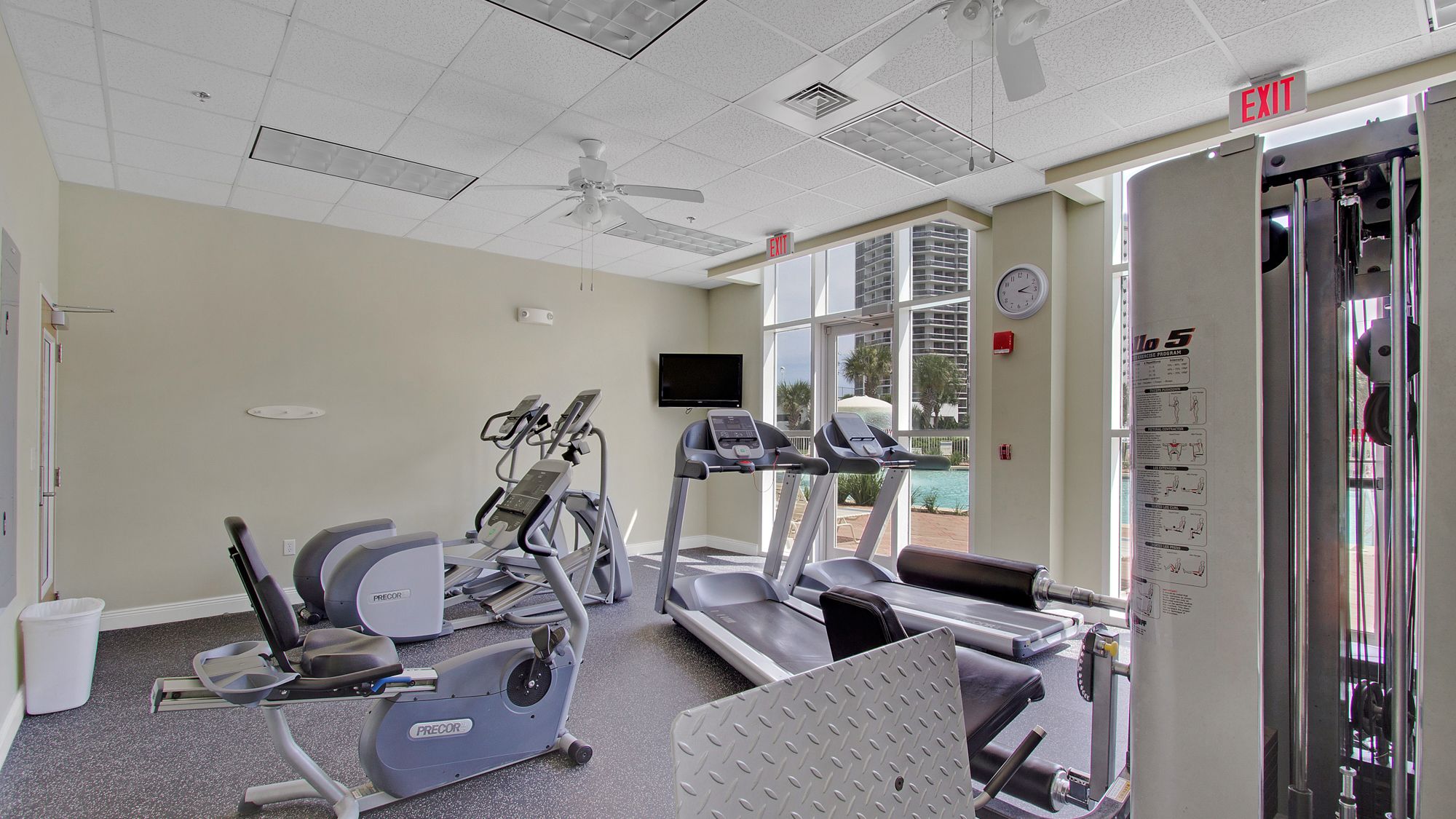 Ariel Dunes Fitness area