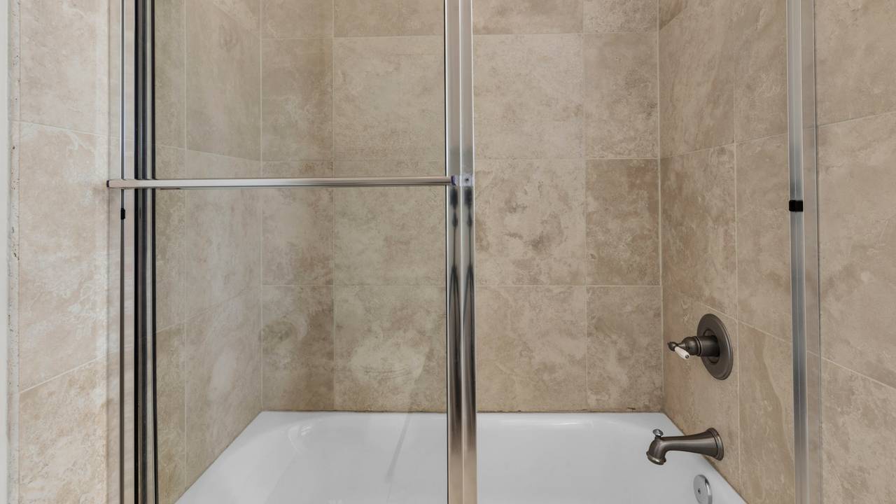 Vitamin Sea - 2nd Floor Bathroom Vitamin Sea - 2nd Floor Bathroom