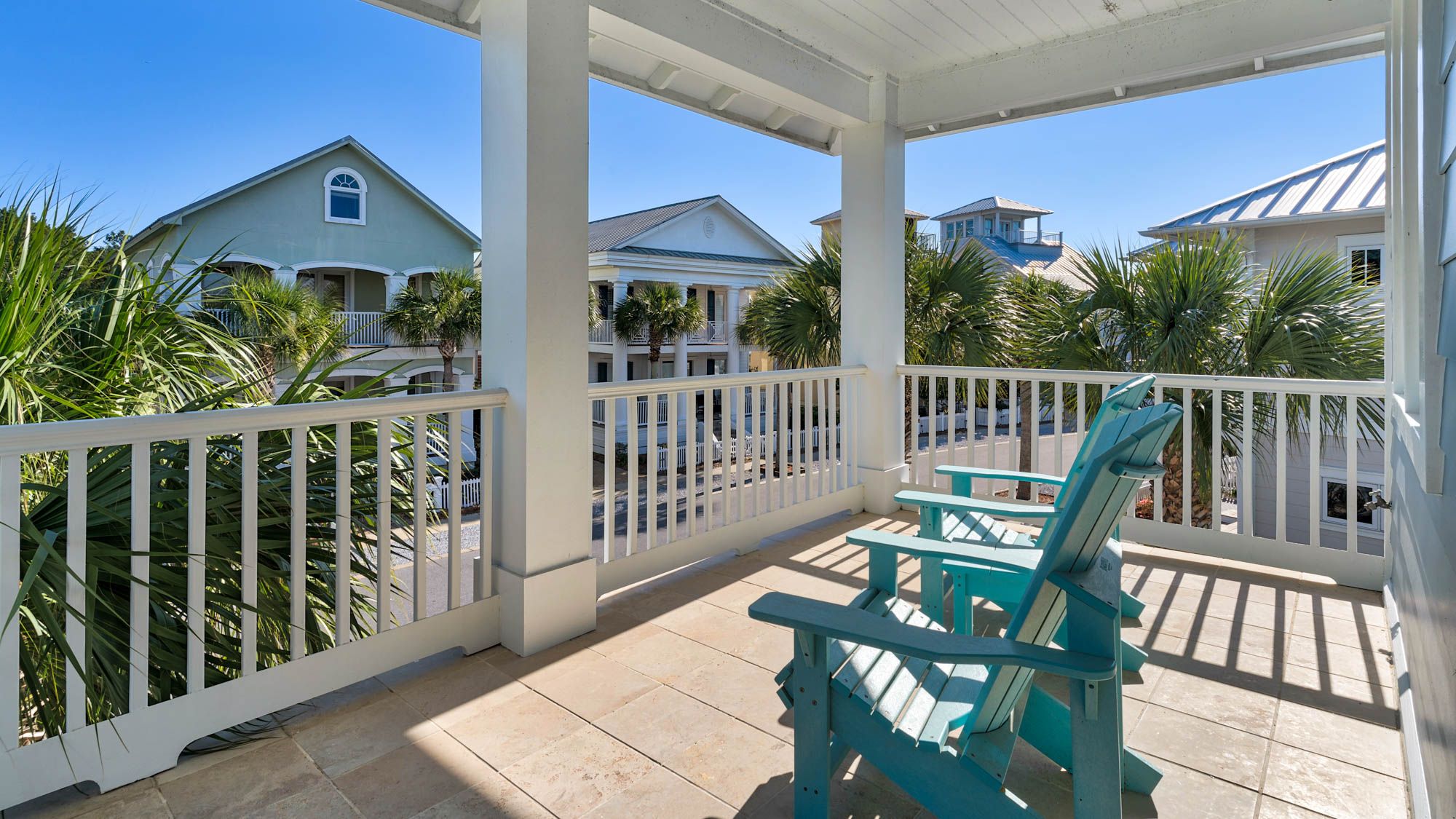 Vitamin Sea - 2nd Floor Front Balcony