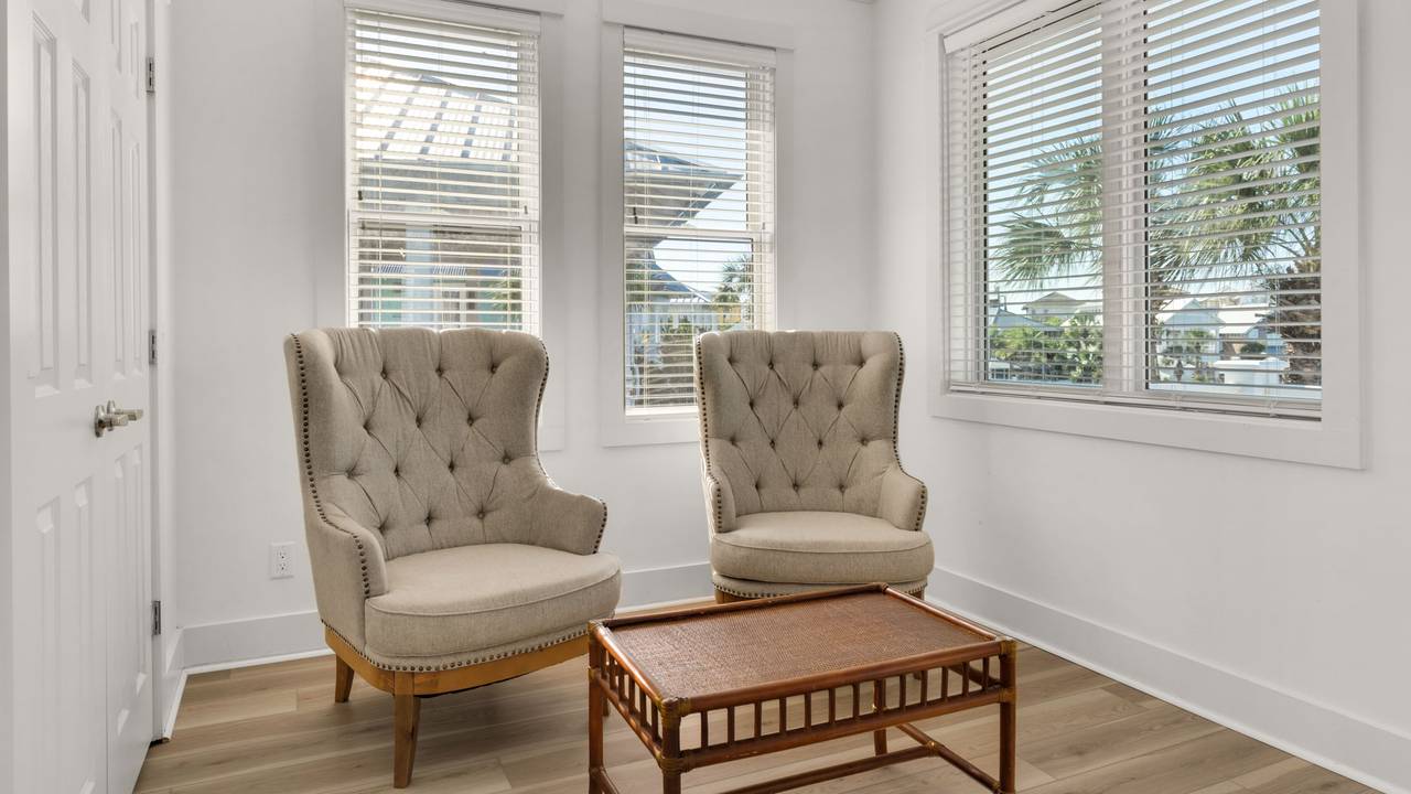 Vitamin Sea - 2nd Floor Bedroom Vitamin Sea - 2nd Floor Bedroom