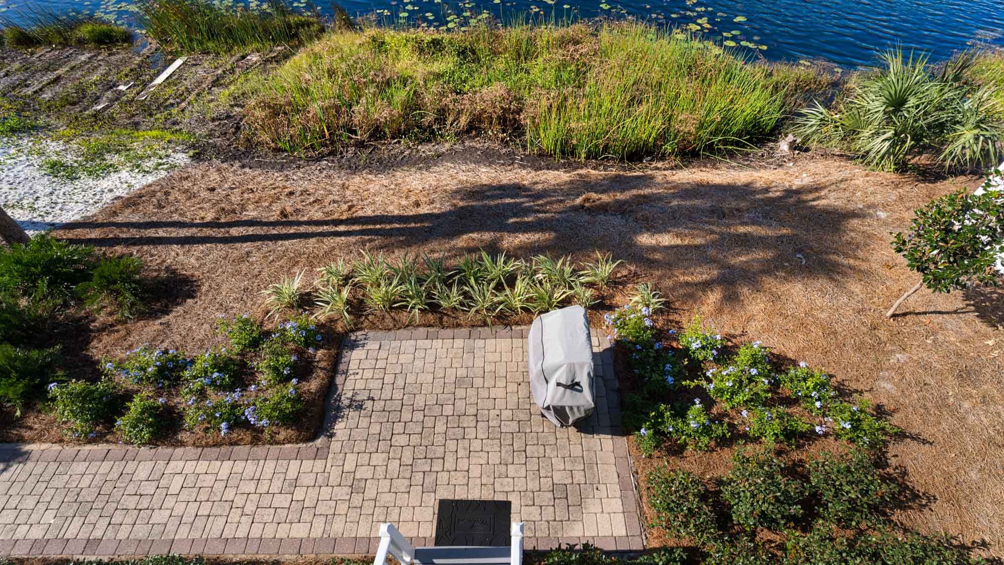 Vitamin Sea - View from 2nd floor balcony