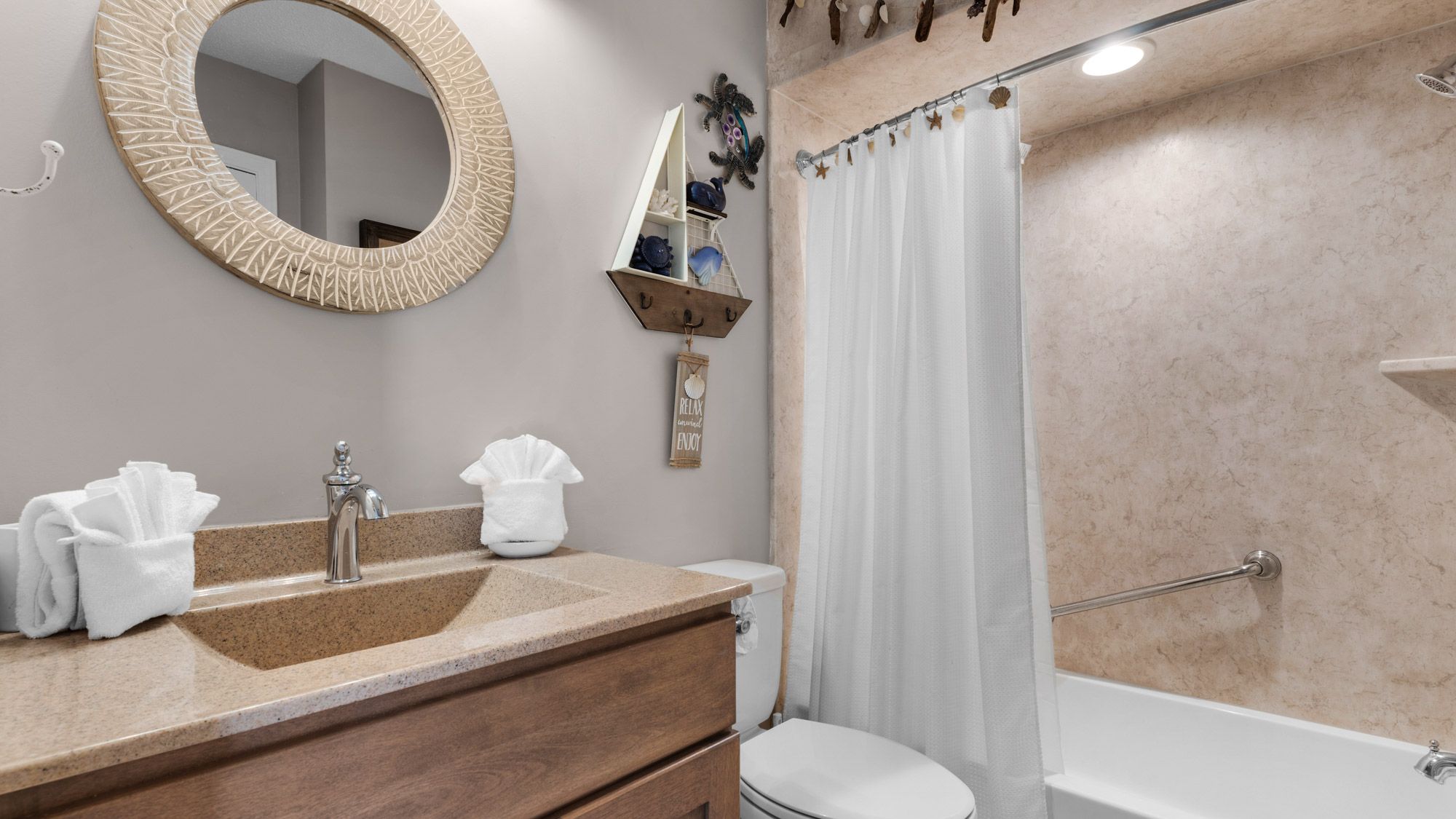 St Thomas Square 109 - Bathroom