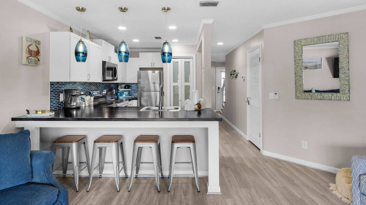 St Thomas Square 109 - Kitchen St Thomas Square 109 - Kitchen