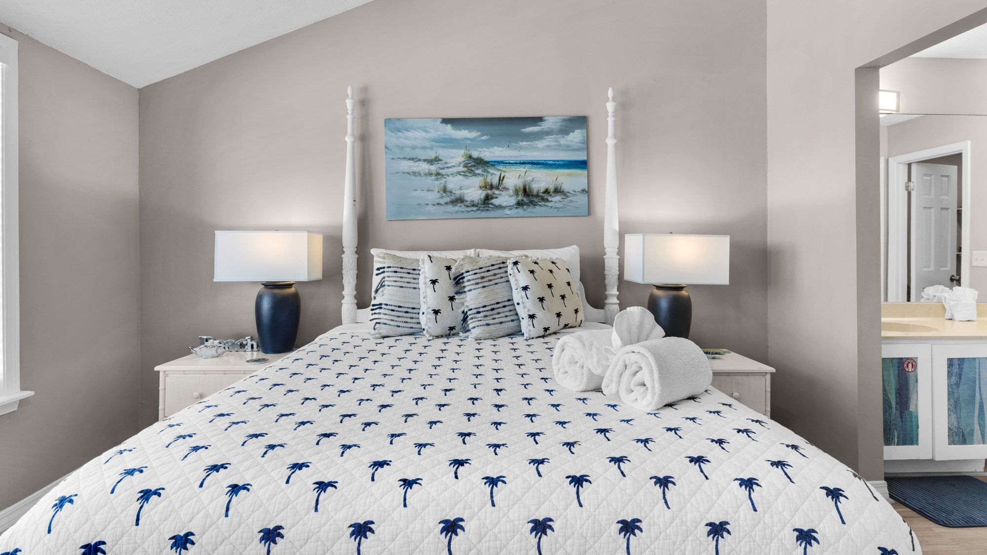 St Thomas Square 109 - Master Bedroom