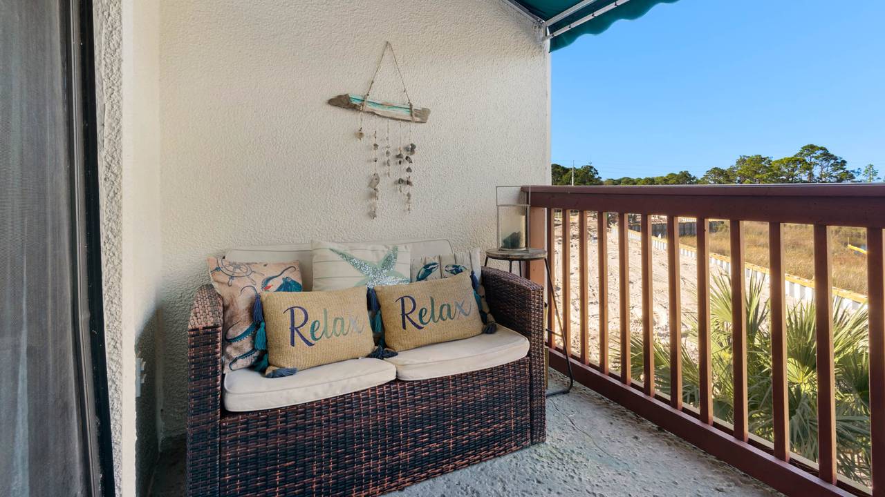 St Thomas Square 109 - Balcony St Thomas Square 109 - Balcony