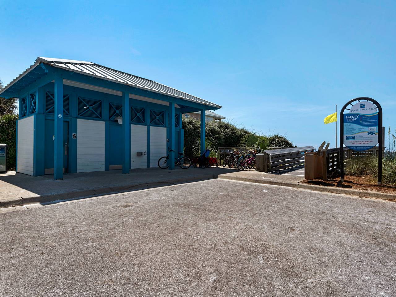 Redfish Village Grounds & Amenities Redfish Village Grounds & Amenities