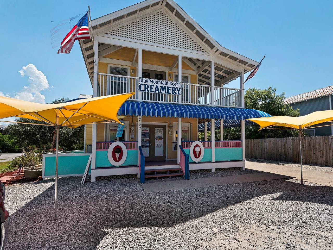 Blue Mountain Beach Grounds & Amenities Blue Mountain Beach Grounds & Amenities