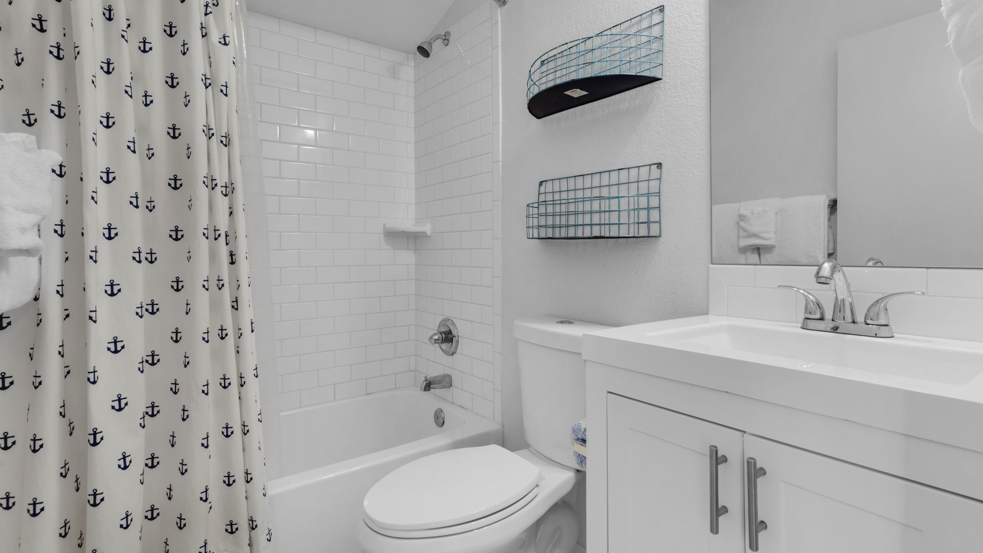 All Decked Out on 30A  - 2nd Level Bathroom