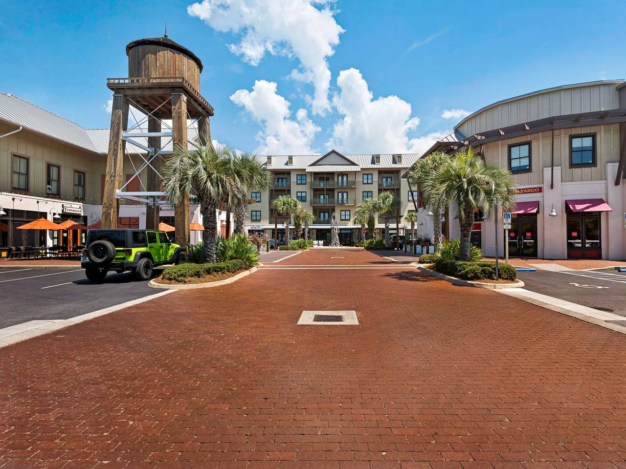 Redfish Village Grounds & Amenities Redfish Village Grounds & Amenities