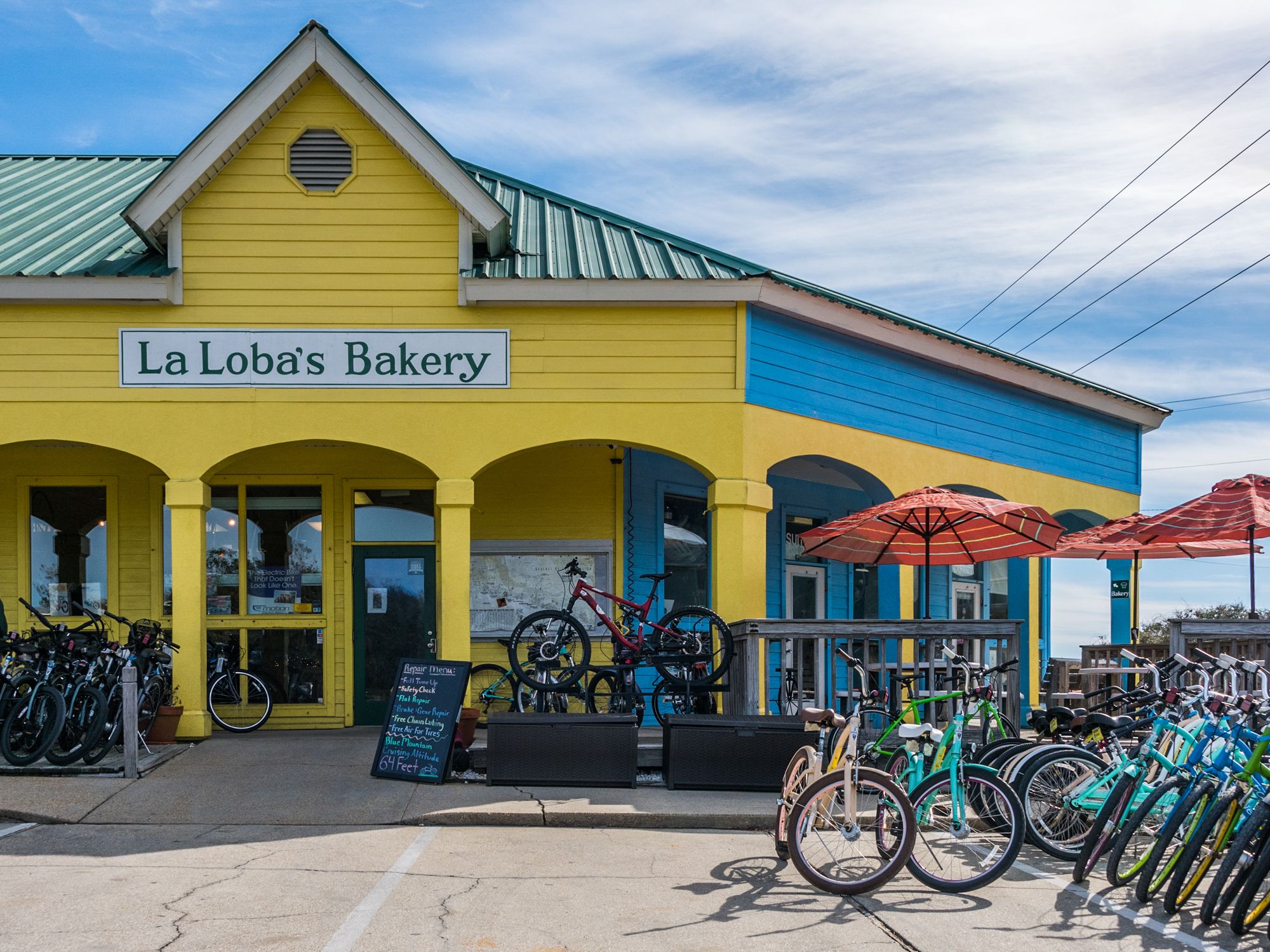 Dune Allen Grounds & Amenities