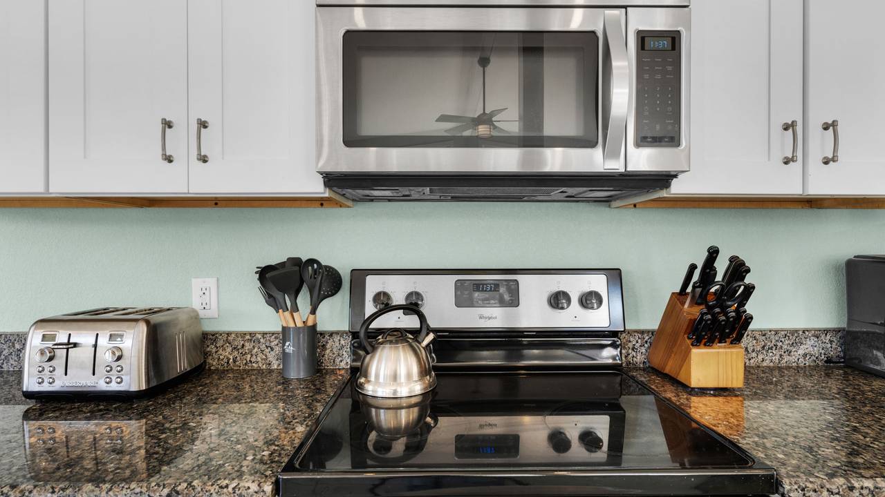 All Decked Out on 30A - 2nd Level Kitchen All Decked Out on 30A - 2nd Level Kitchen