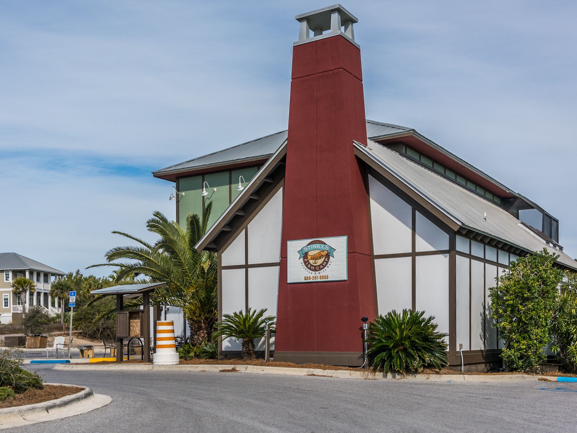 Dune Allen Grounds & Amenities