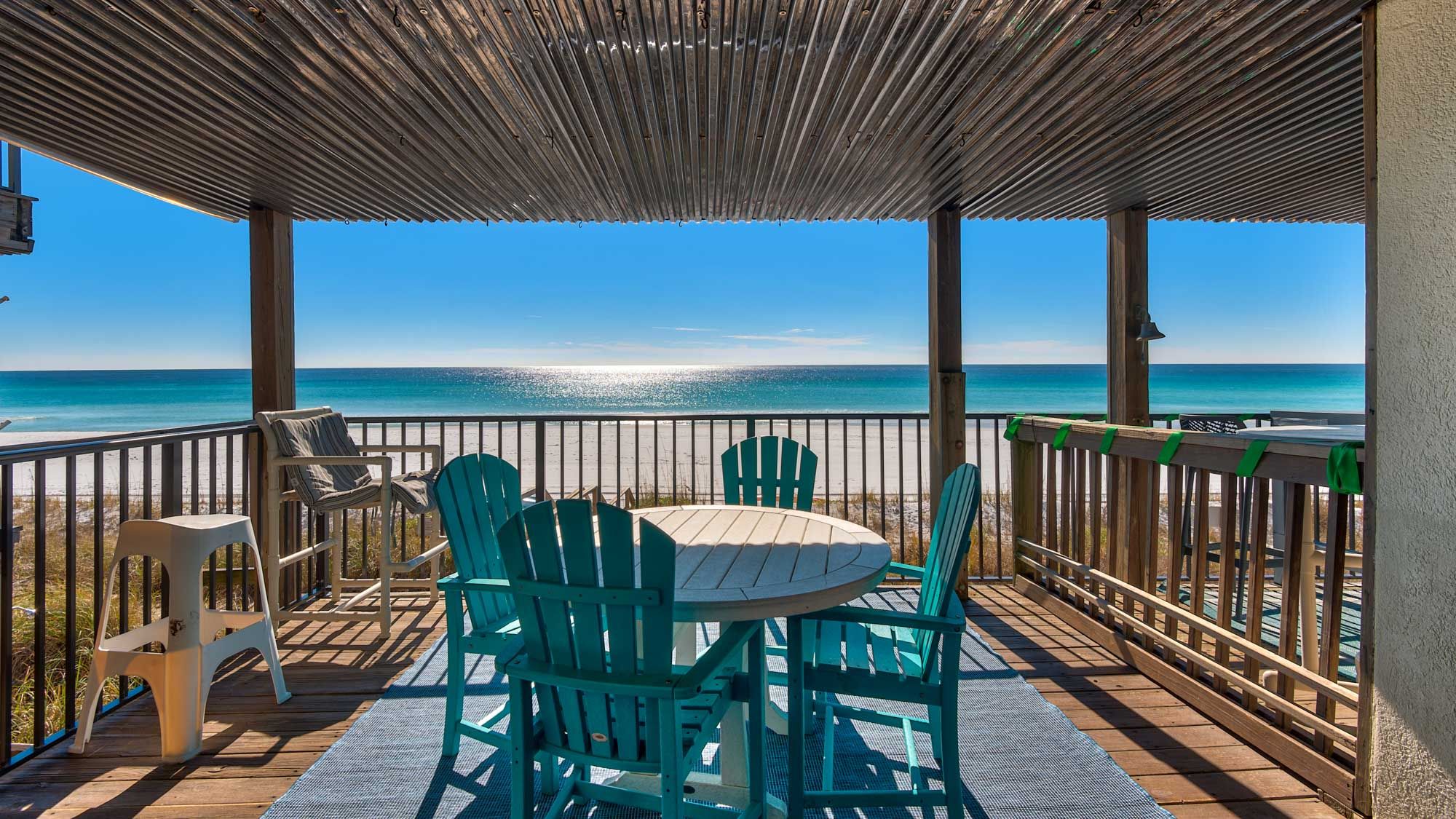 Costa Del Sol C1 - 2nd Level Deck Area