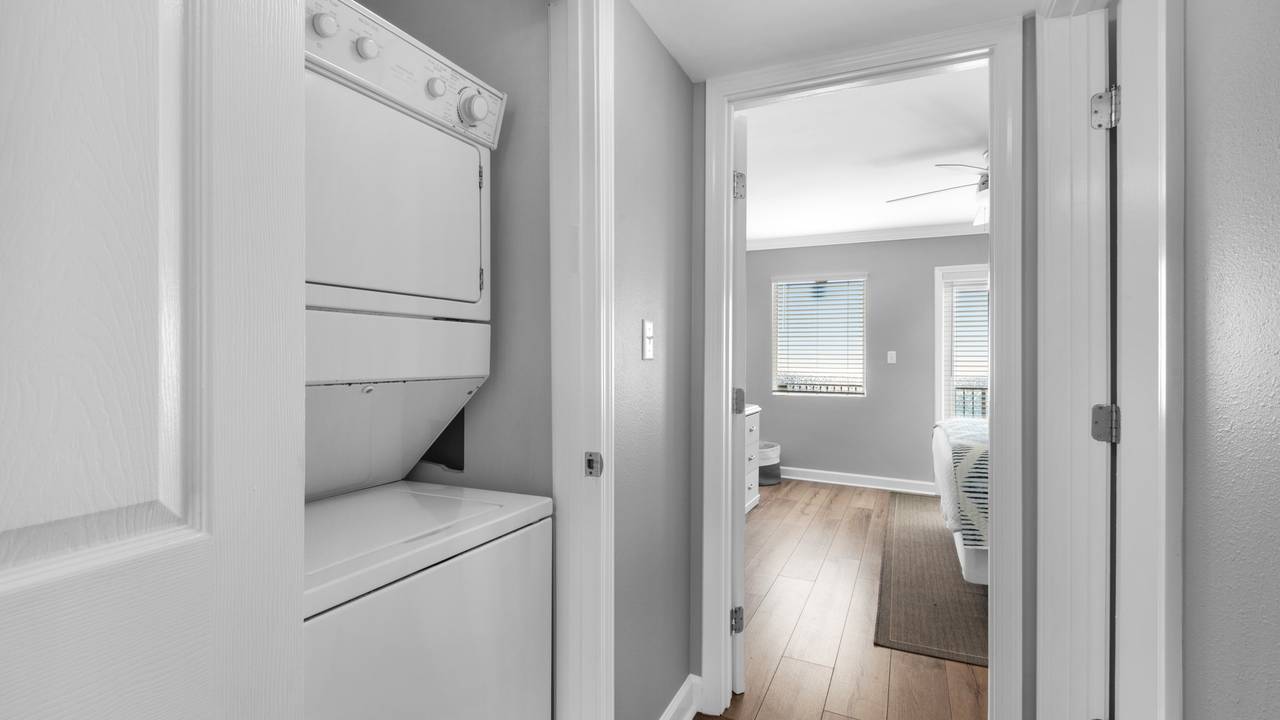 Costa Del Sol C1 - Washer & Dryer Costa Del Sol C1 - Washer & Dryer