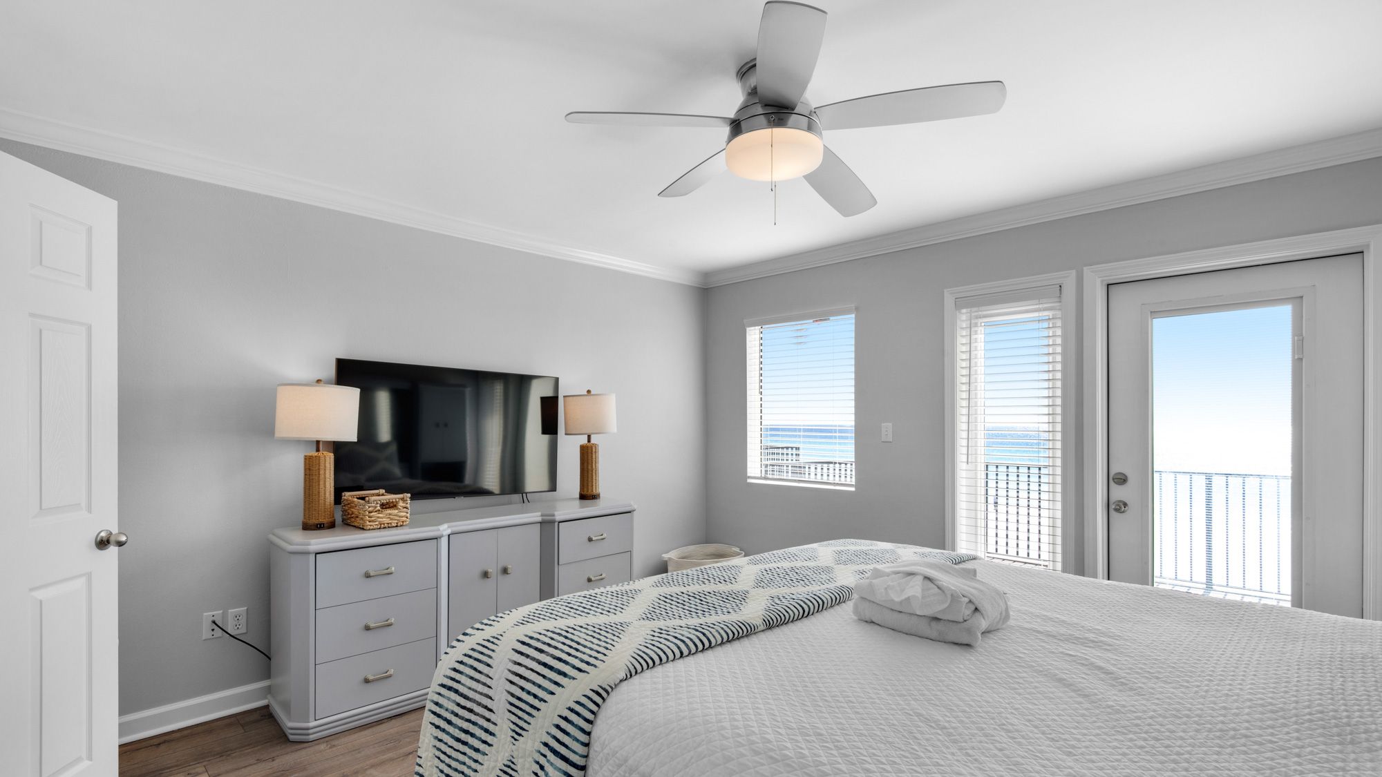 Costa Del Sol C1 - Master Bedroom