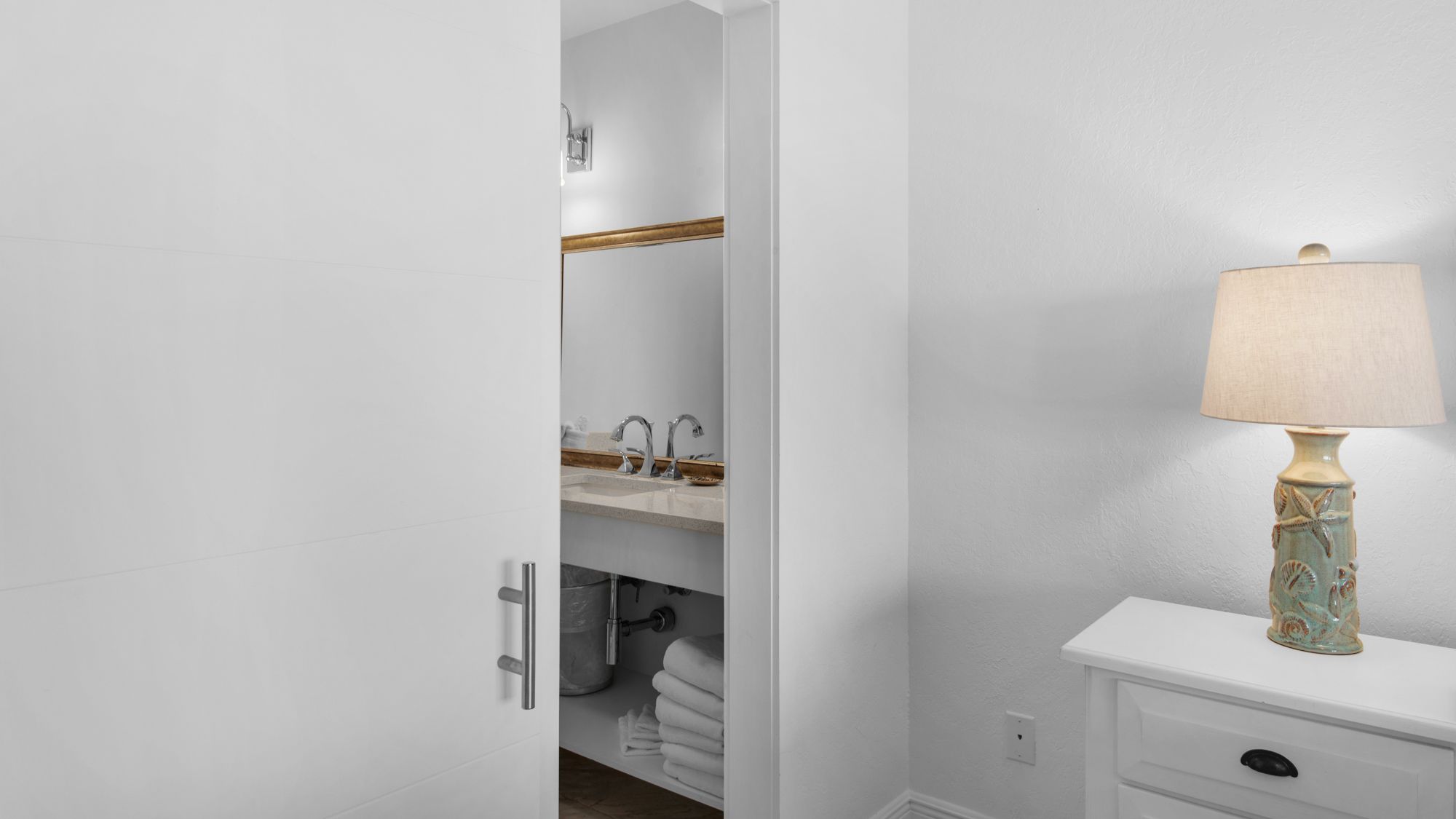 Palm Sounds 2nd Level - Master Bathroom