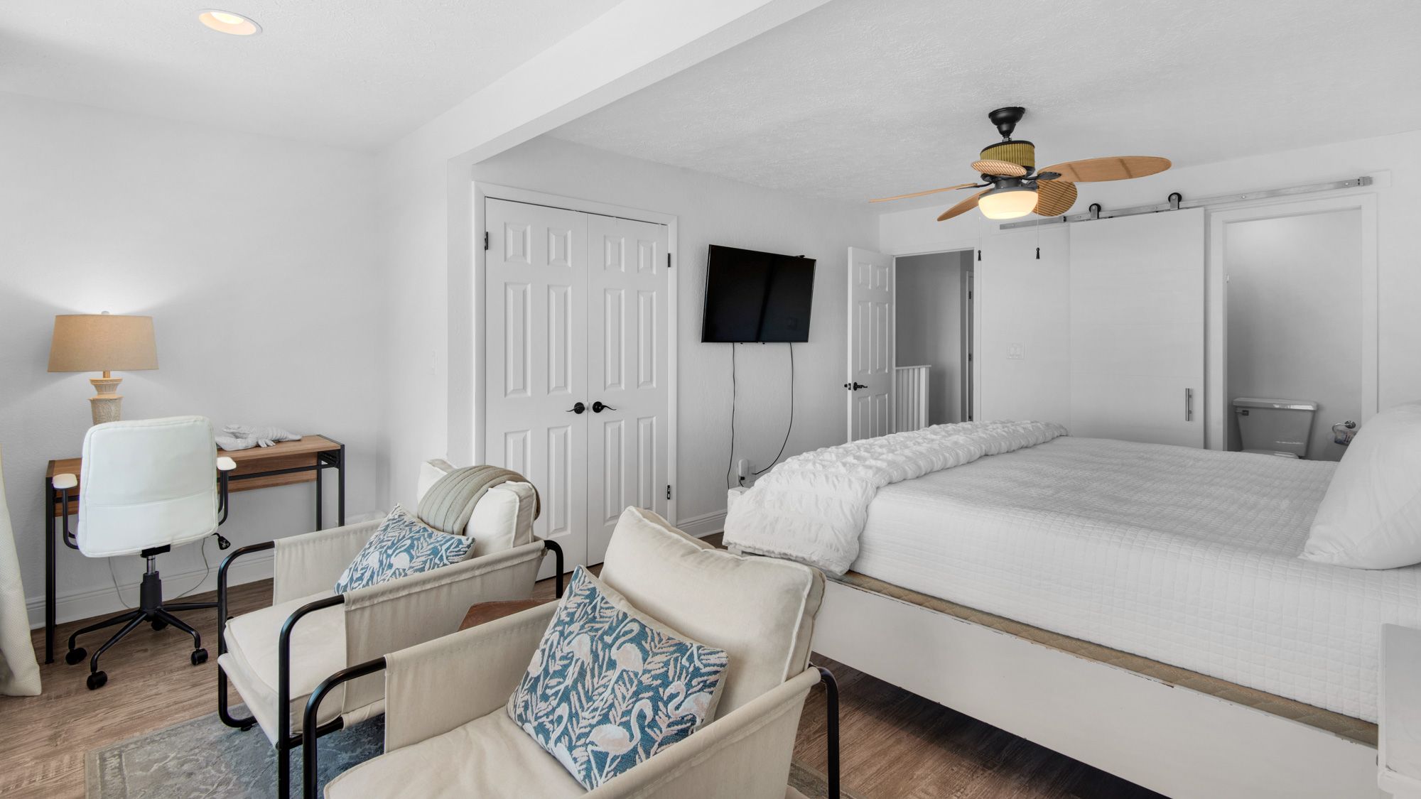 Palm Sounds 2nd Level - Master Bedroom