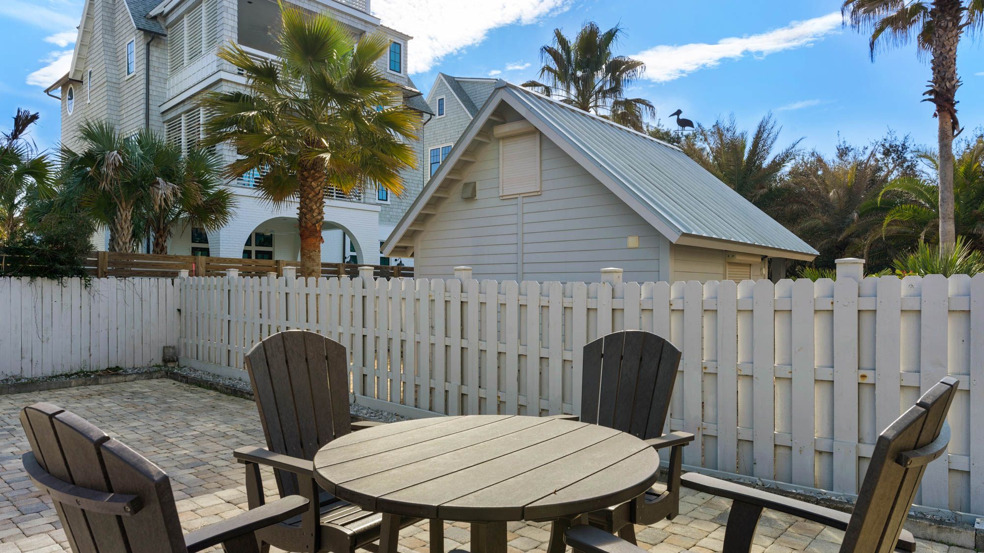 Palm Sounds Picnic Table