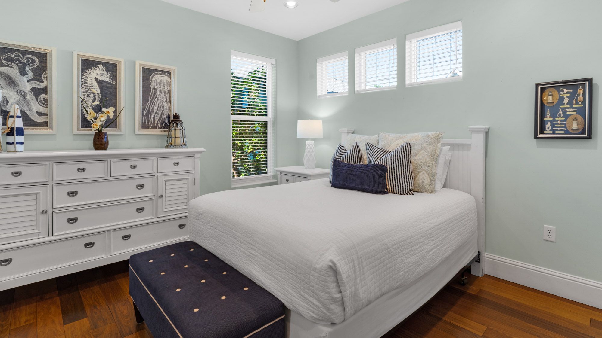 448 Beach Bike Way - 2nd Floor Queen Bedroom