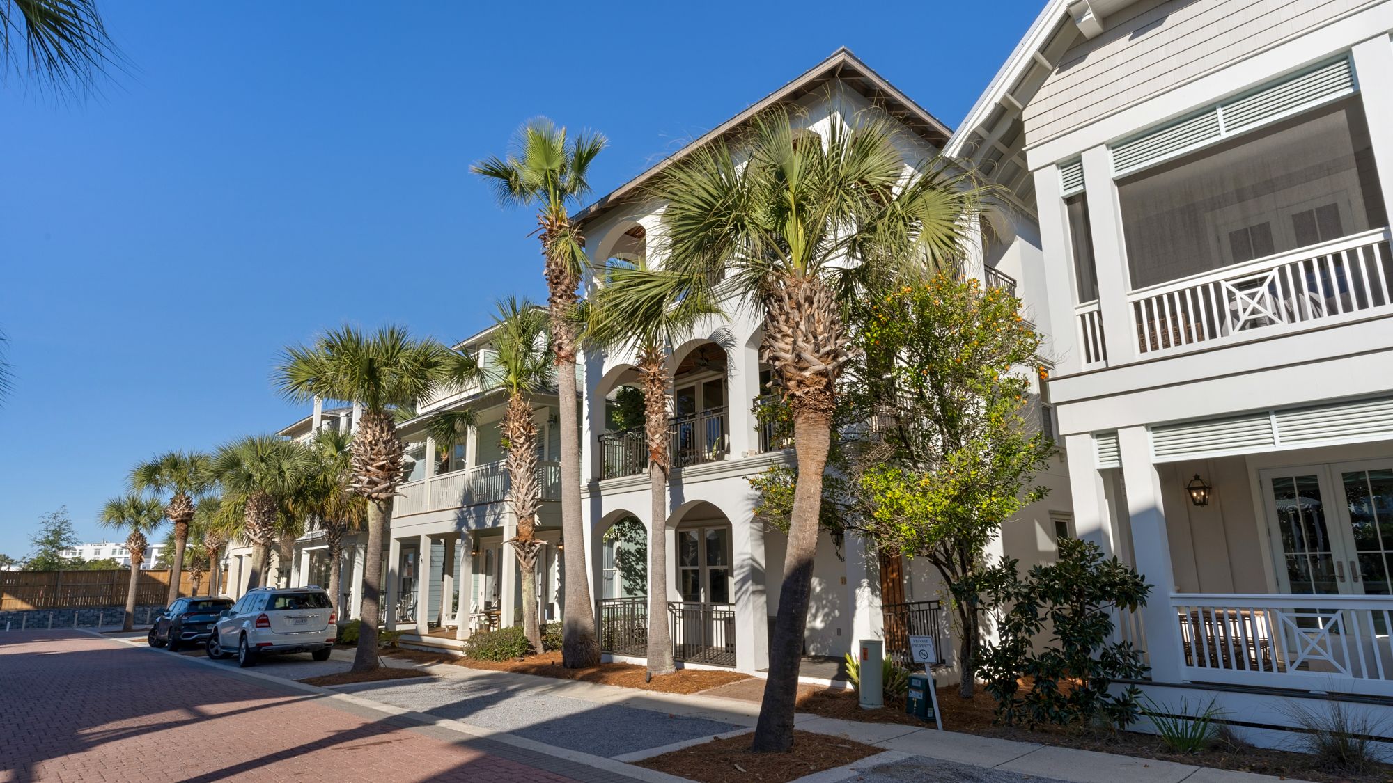 448 Beach Bike Way - Exterior