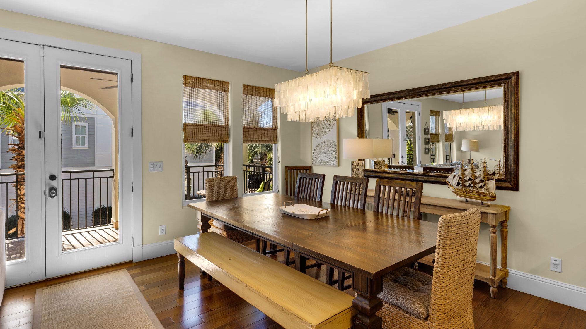 448 Beach Bike Way - 2nd Floor Dining Area