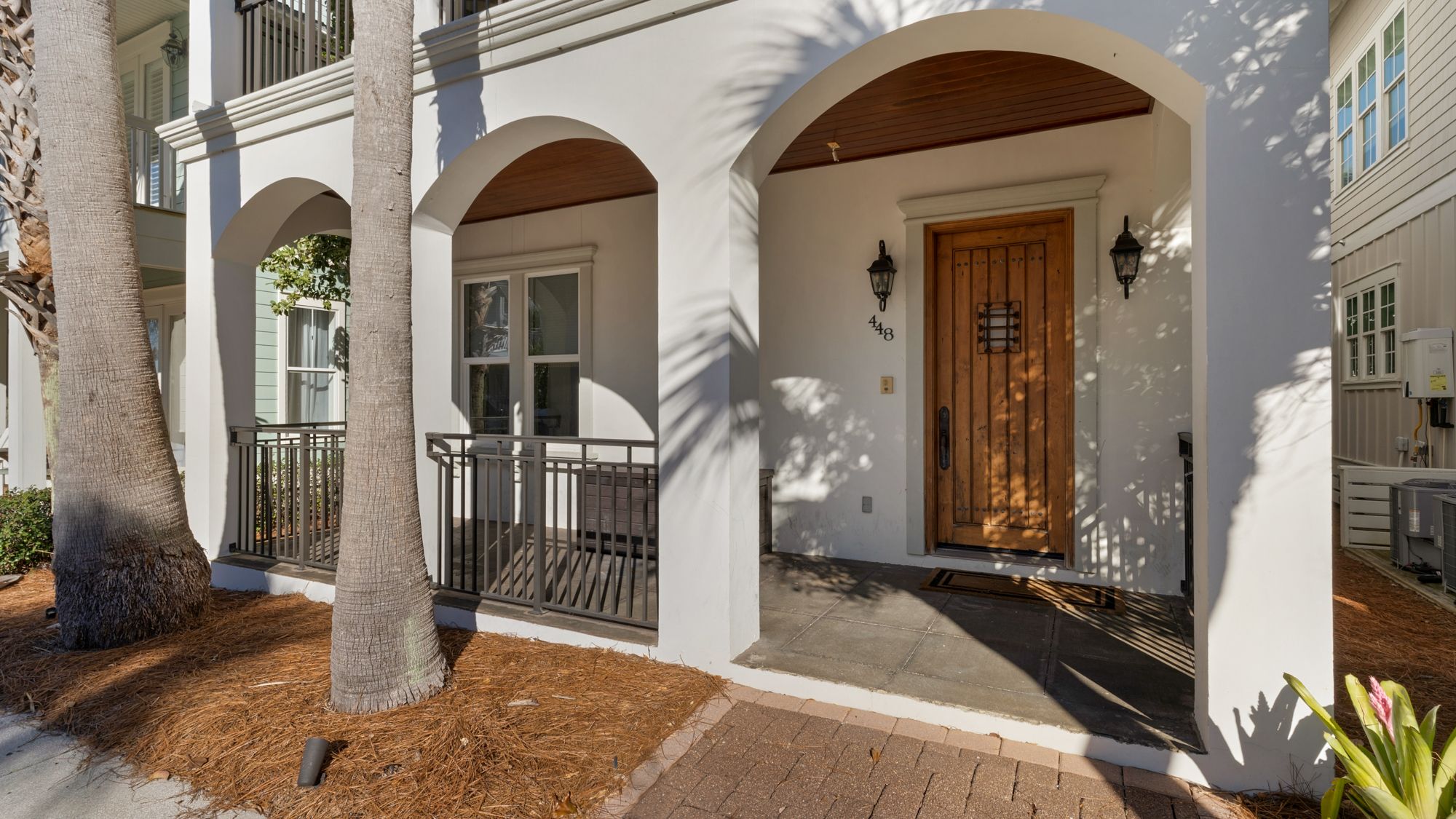 448 Beach Bike Way - Door Entry