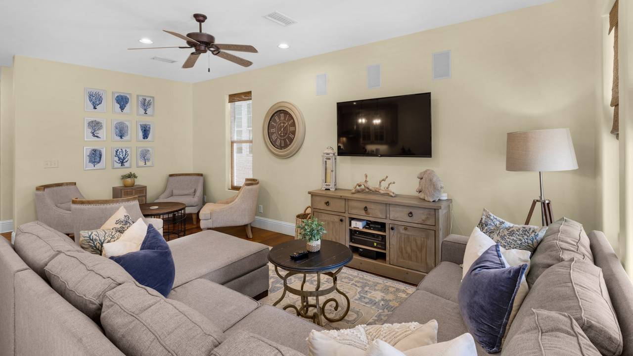 448 Beach Bike Way - 2nd Floor Living Area 448 Beach Bike Way - 2nd Floor Living Area