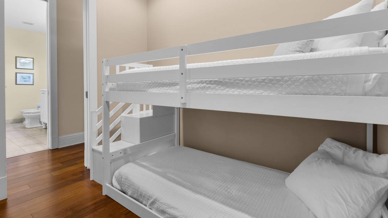 448 Beach Bike Way - 3rd Floor Bunk Room 448 Beach Bike Way - 3rd Floor Bunk Room