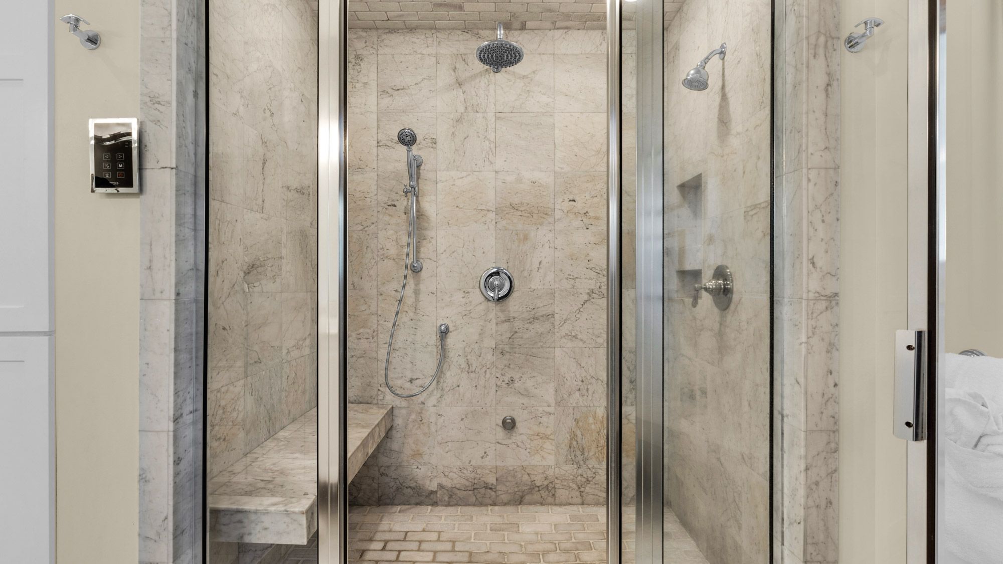 448 Beach Bike Way - 3rd Floor Walk-in Steam Shower