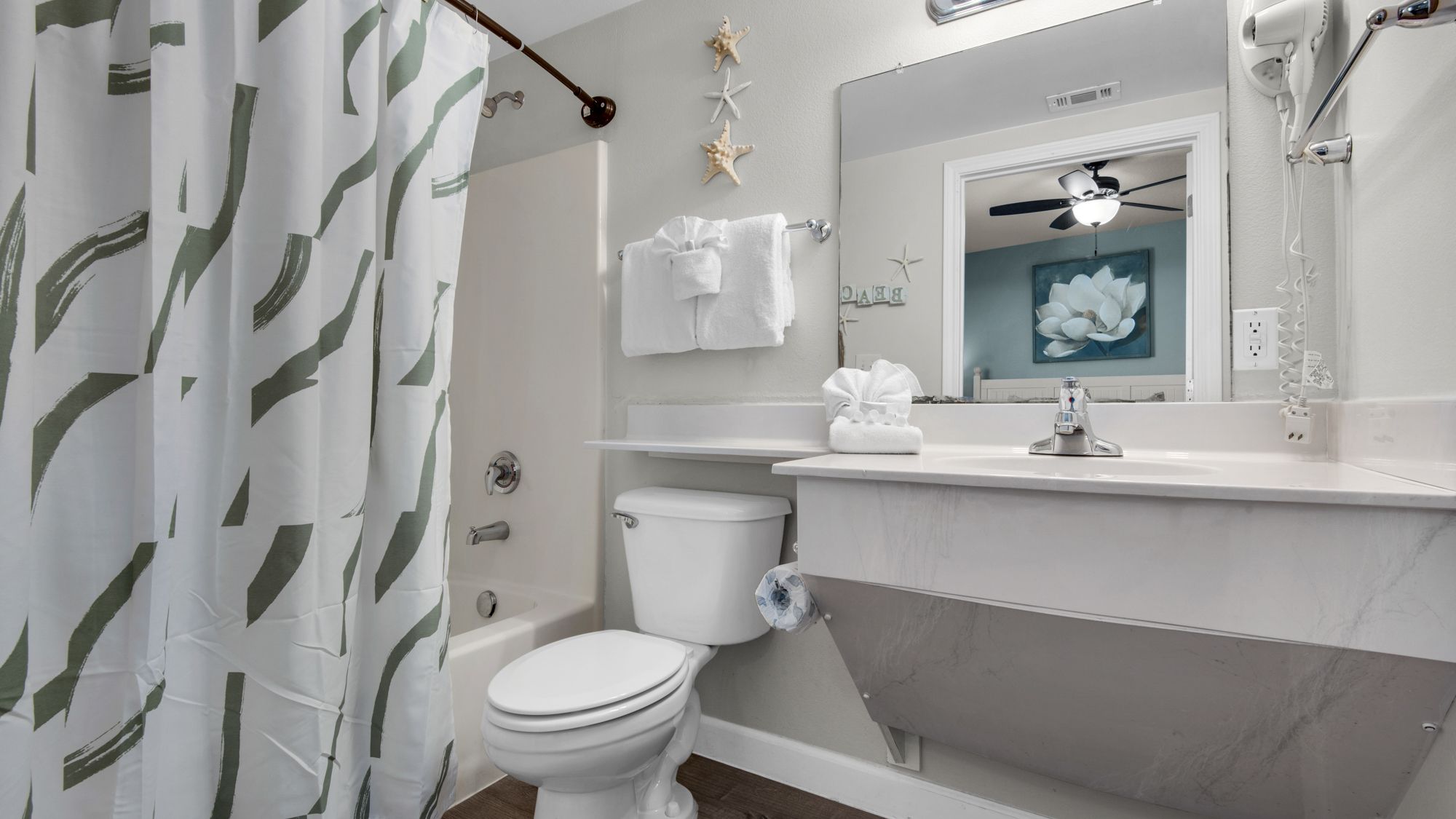 Shores of Panama 1831 Bathroom 3